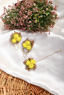 Haldi Special Yellow Rose Earring Mangtika Set