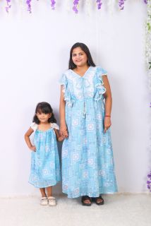 Sky blue Printed mom and daughter Combo
