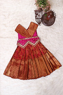 Banarasi Silk Hand Embriodered Top Skirt Set